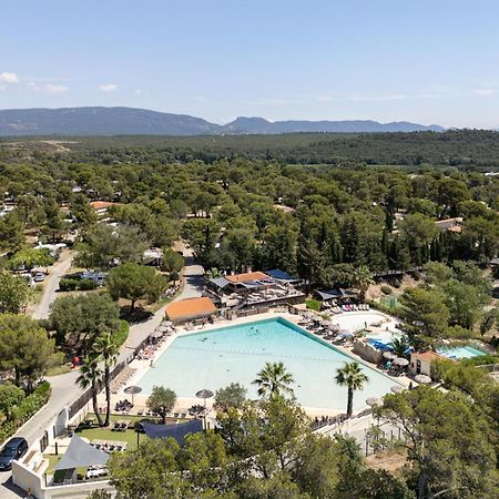 Camping Rcn Domaine De La Noguiere Ле-Мюи Экстерьер фото