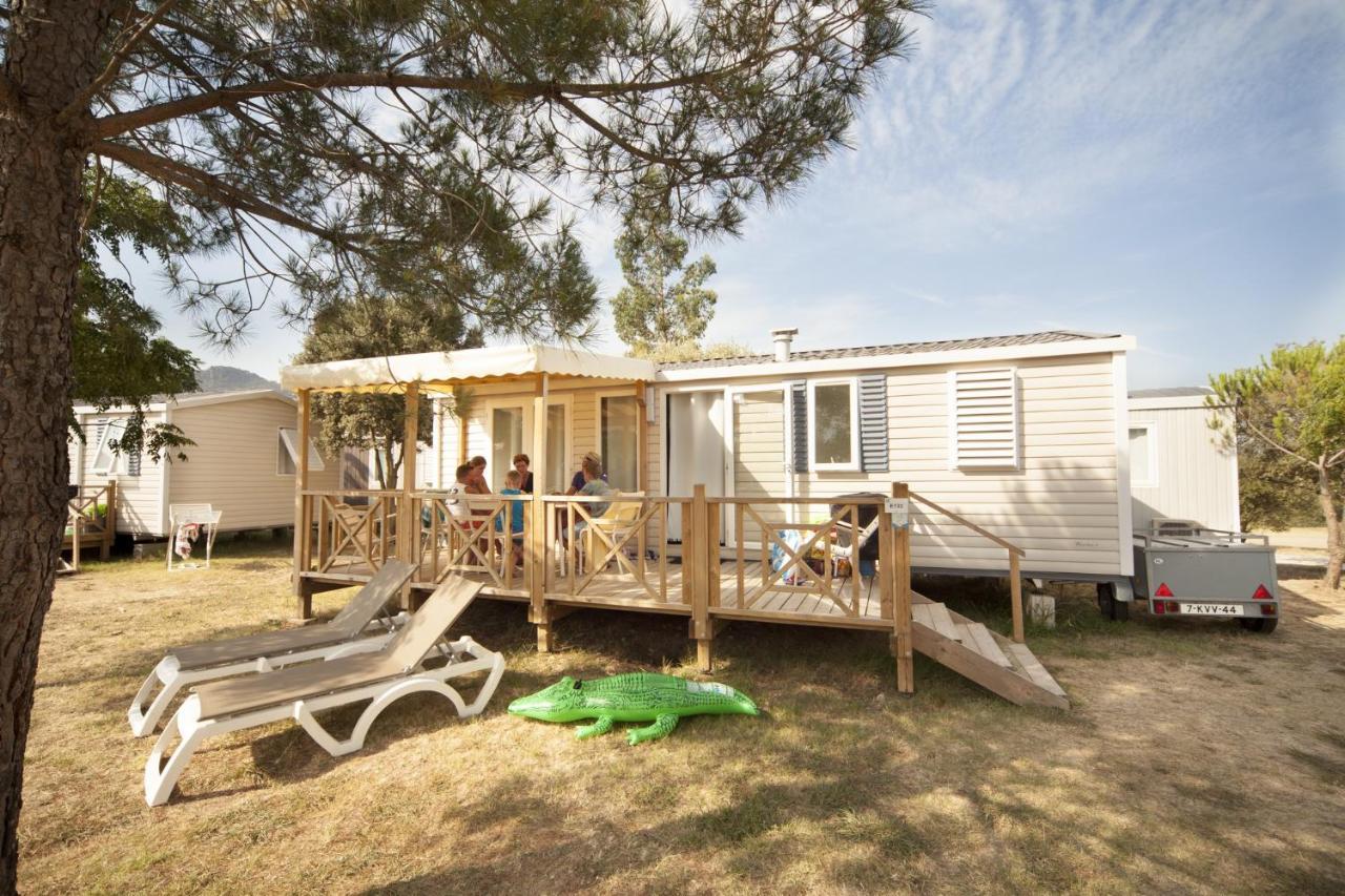 Camping Rcn Domaine De La Noguiere Ле-Мюи Экстерьер фото