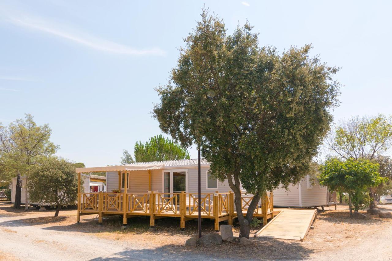 Camping Rcn Domaine De La Noguiere Ле-Мюи Номер фото
